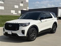 2025 Ford Explorer 