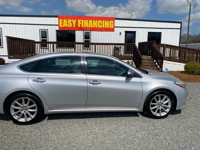 2014 Toyota Avalon XLE