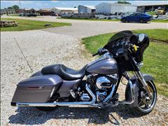 2016 Harley-Davidson FLHXS 