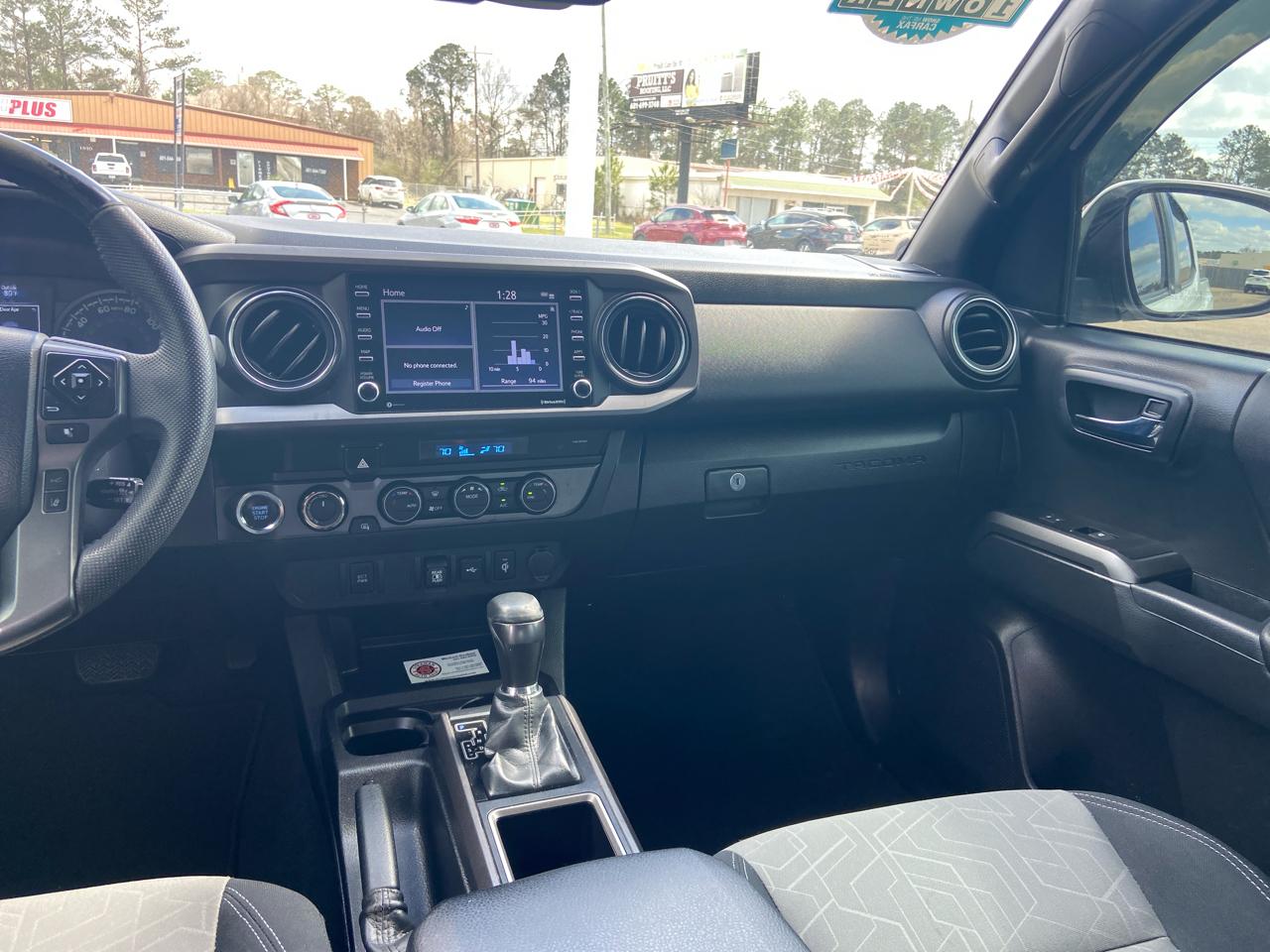 Toyota Tacoma SR5 Double Cab 4WD V6 2023