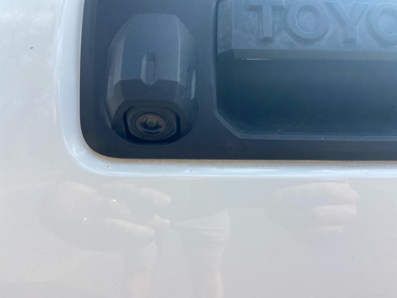 Toyota Tacoma SR5 Double Cab 4WD V6 2023