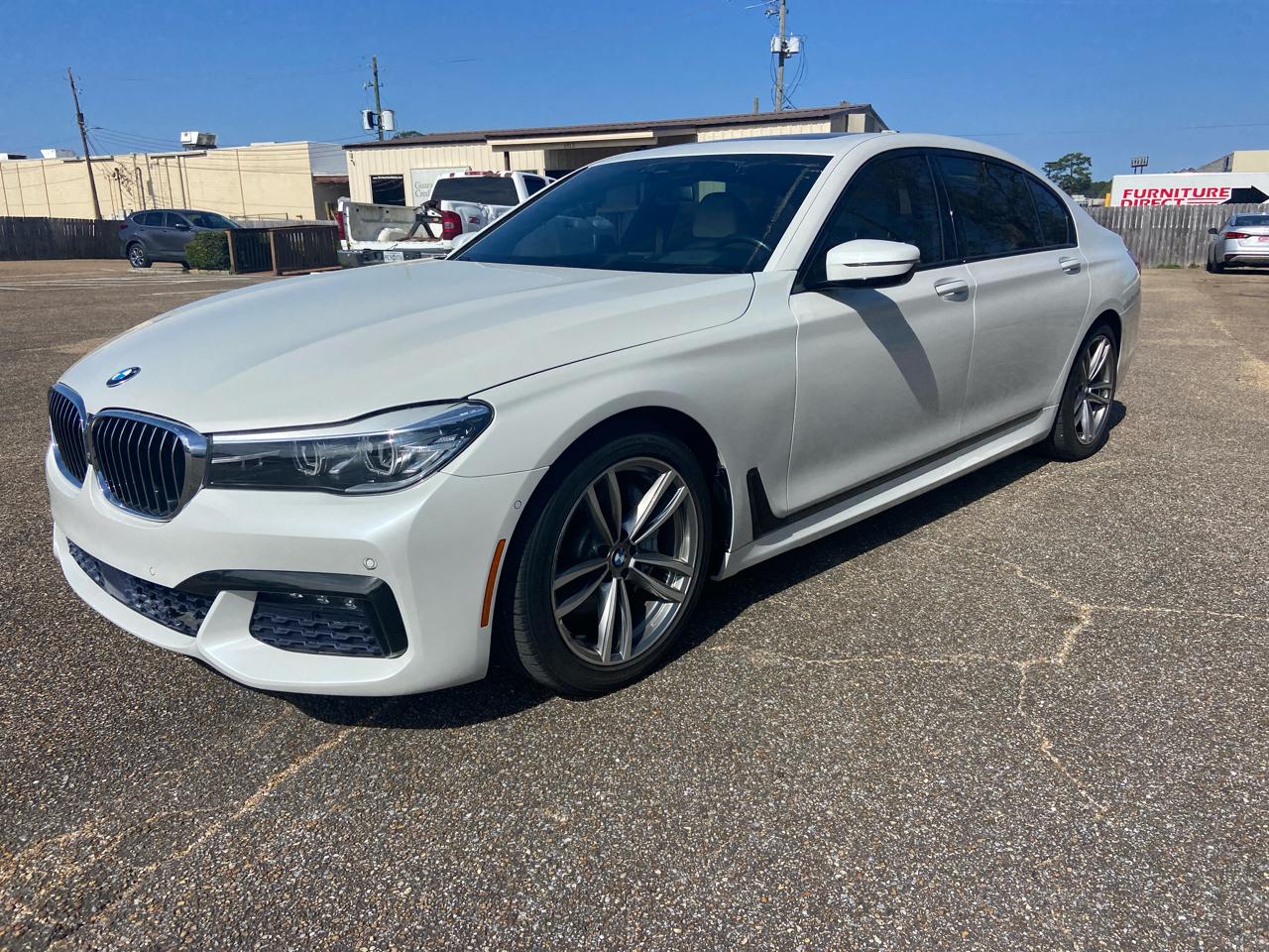 BMW 7-Series 740i 2018