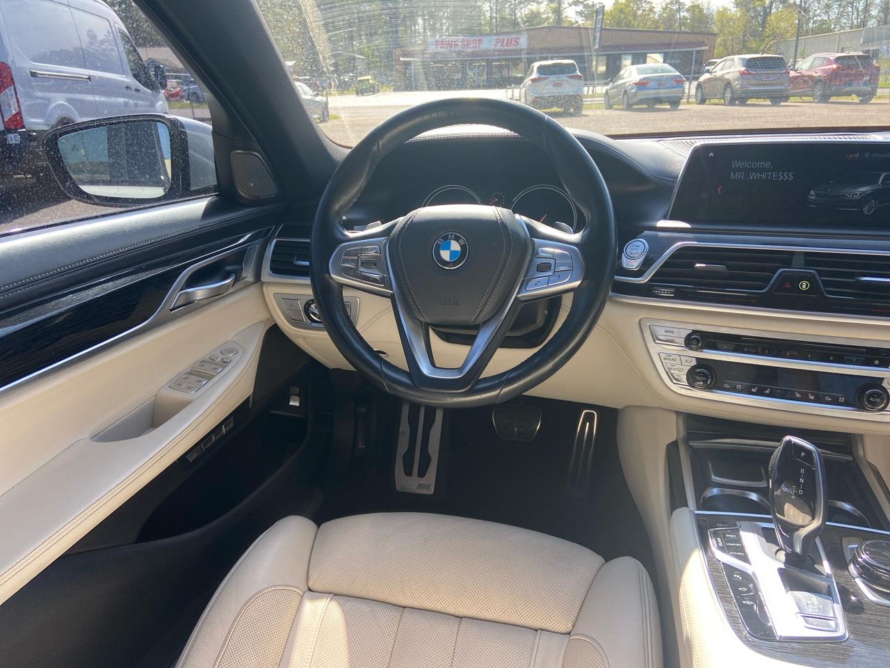 BMW 7-Series 740i 2018