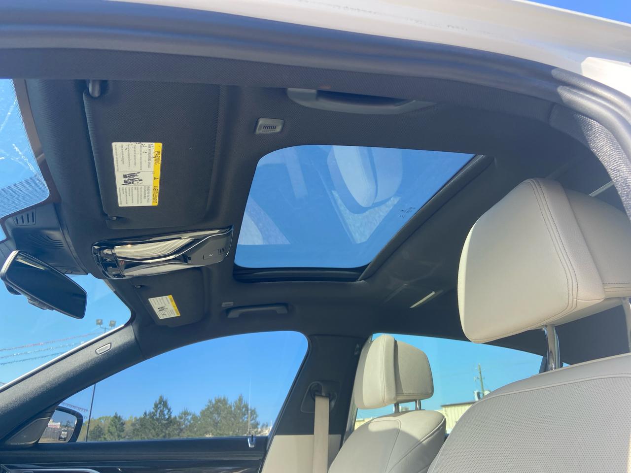 BMW 7-Series 740i 2018