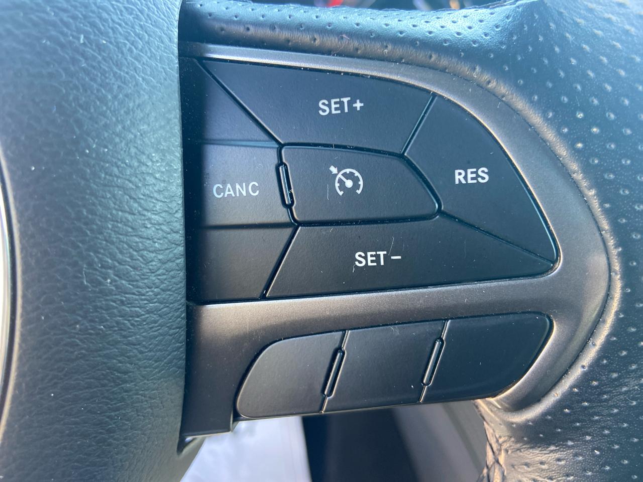 Dodge Durango SXT RWD 2023