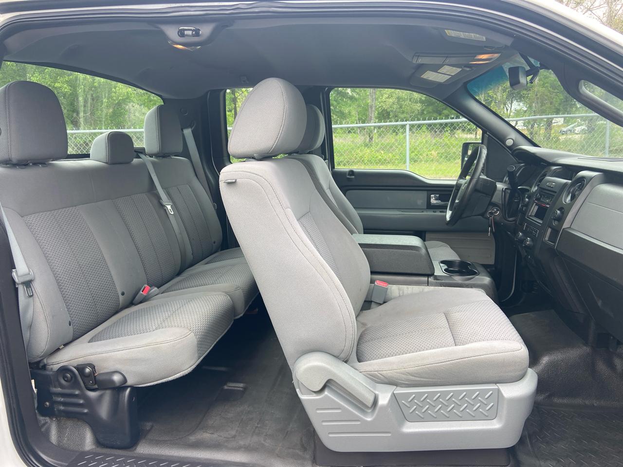 Ford F-150 XL SuperCab 8-ft. Bed 4WD 2014