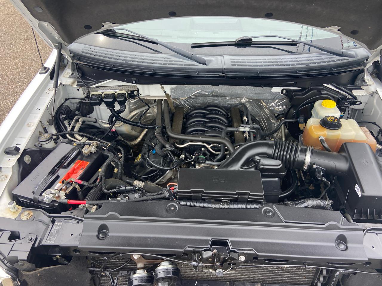 Ford F-150 XL SuperCab 8-ft. Bed 4WD 2014