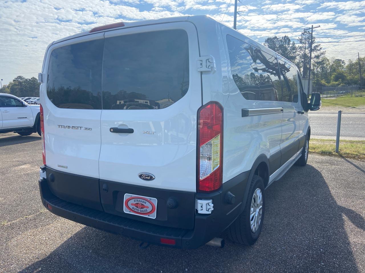 Ford Transit 350 Wagon Low Roof XL w/Sliding Pass. 148-in. WB 2024