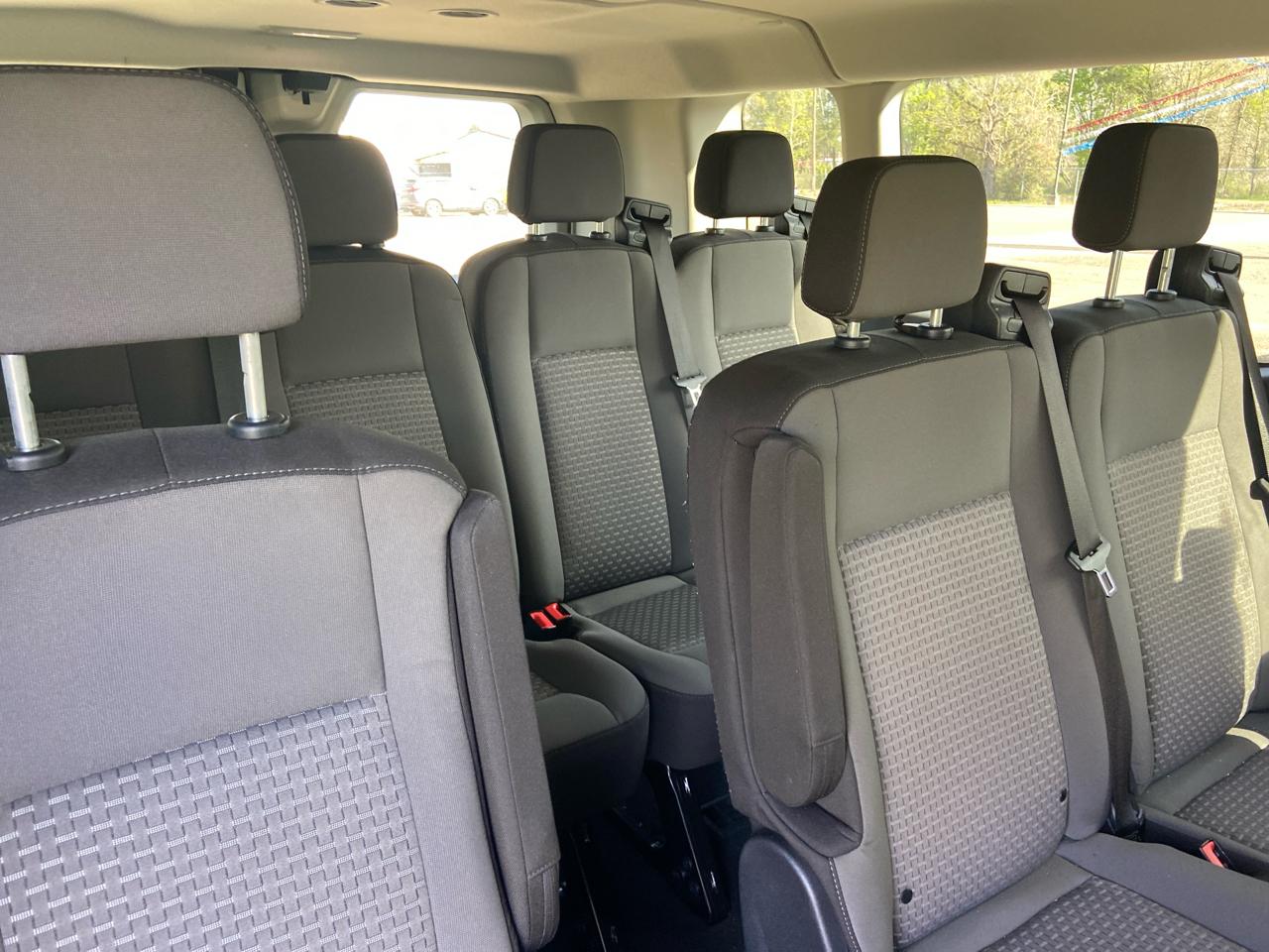 Ford Transit 350 Wagon Low Roof XL w/Sliding Pass. 148-in. WB 2024