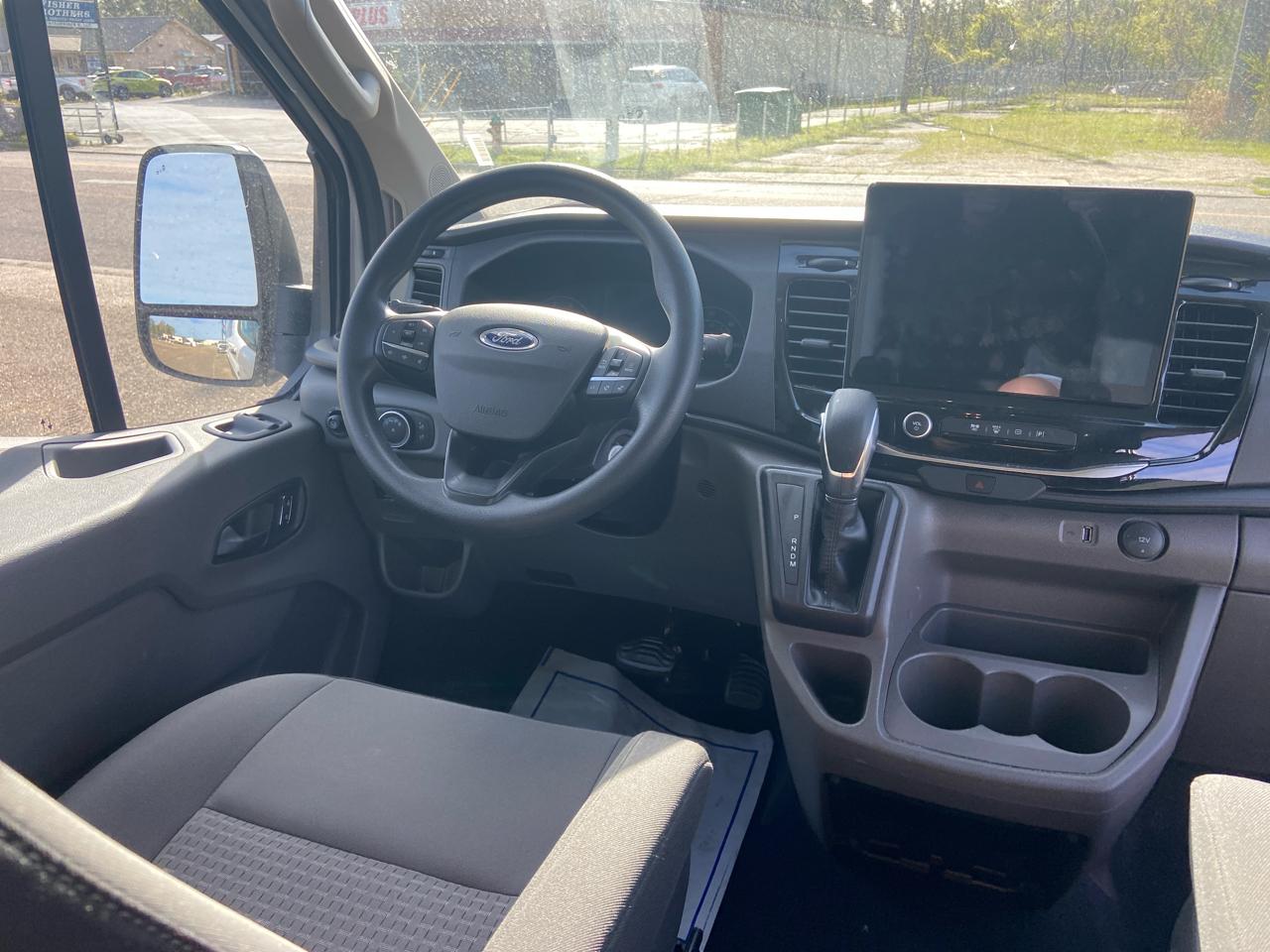 Ford Transit 350 Wagon Low Roof XL w/Sliding Pass. 148-in. WB 2024