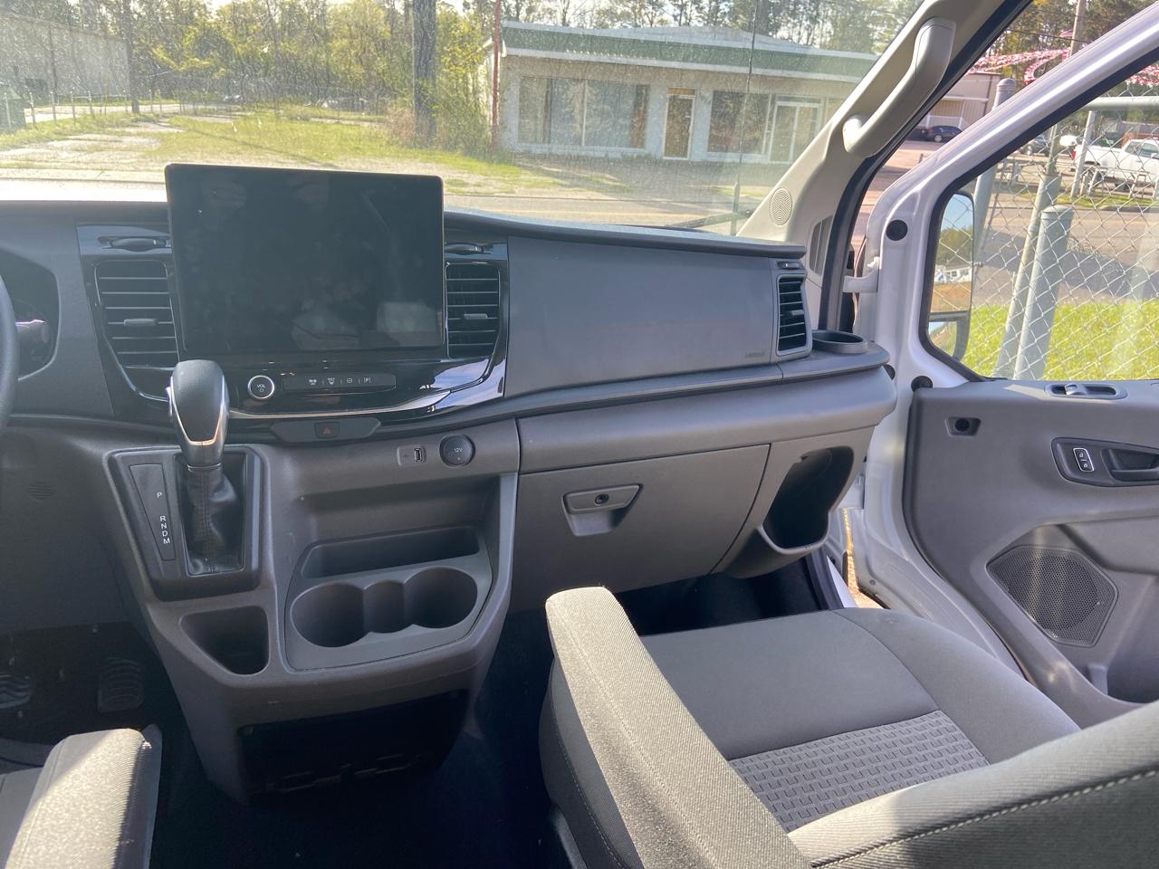 Ford Transit 350 Wagon Low Roof XL w/Sliding Pass. 148-in. WB 2024