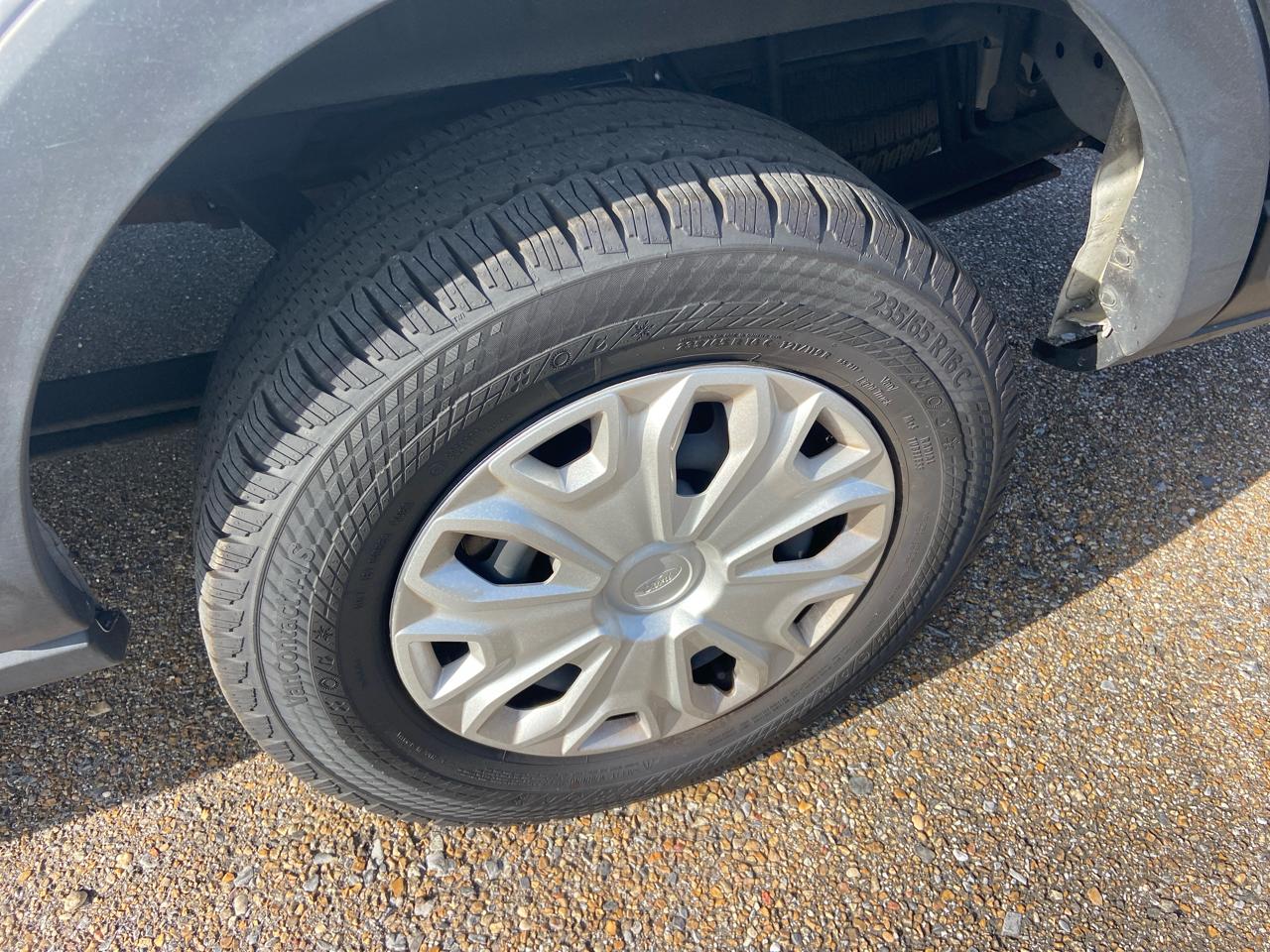 Ford Transit 350 Wagon Low Roof XL w/Sliding Pass. 148-in. WB 2024