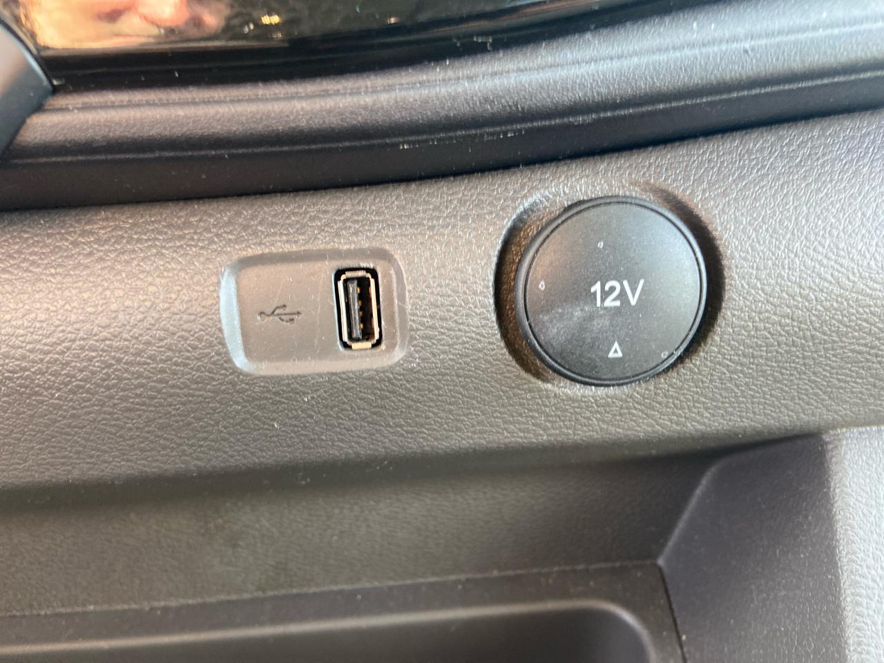 Ford Transit 350 Wagon Low Roof XL w/Sliding Pass. 148-in. WB 2024