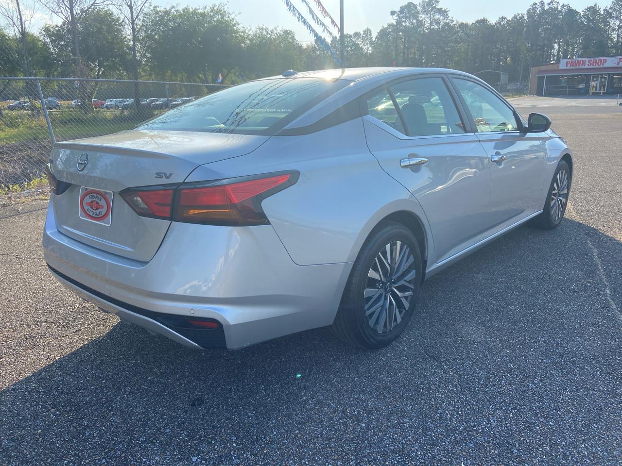 Nissan Altima 2.5 SV 2024