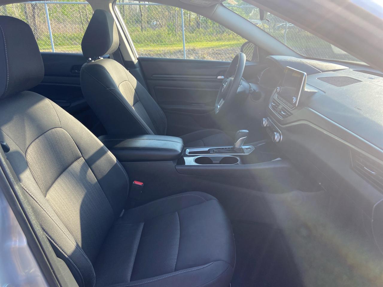 Nissan Altima 2.5 SV 2024