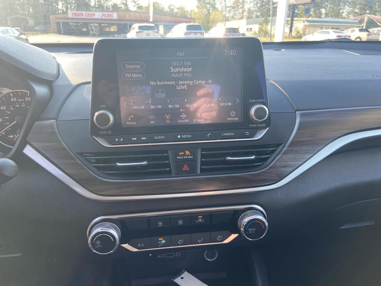 Nissan Altima 2.5 SV 2024