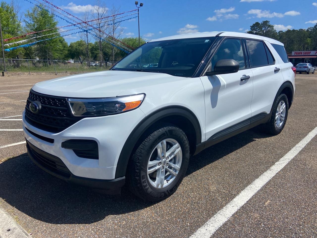 Ford Explorer XLT 2023