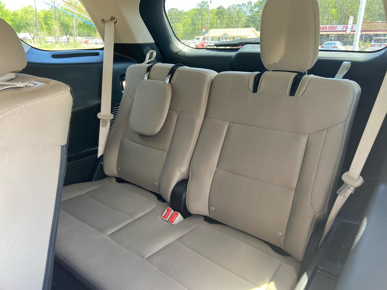 Ford Explorer XLT 2023