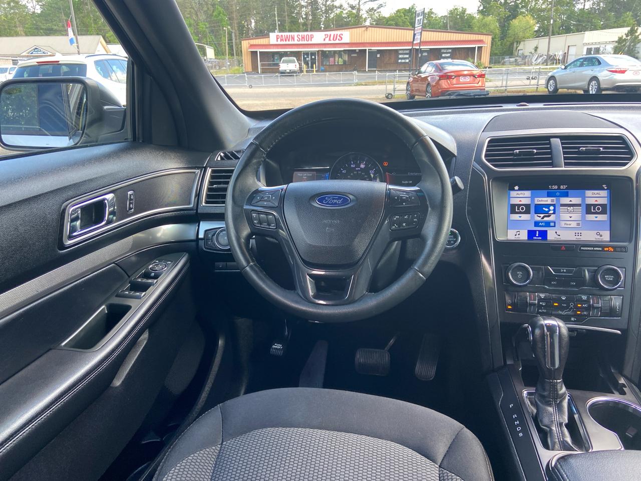 Ford Explorer XLT FWD 2019