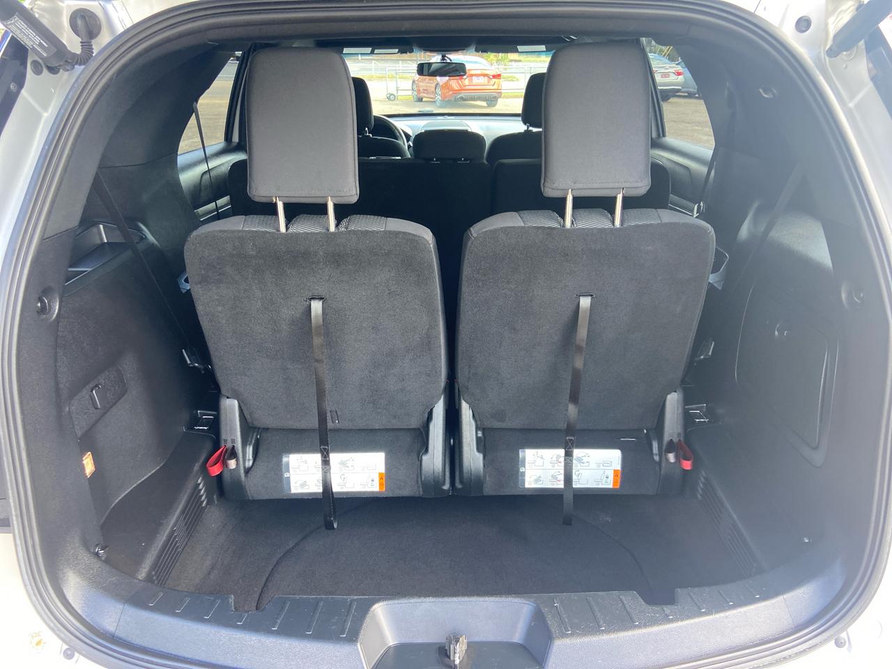 Ford Explorer XLT FWD 2019