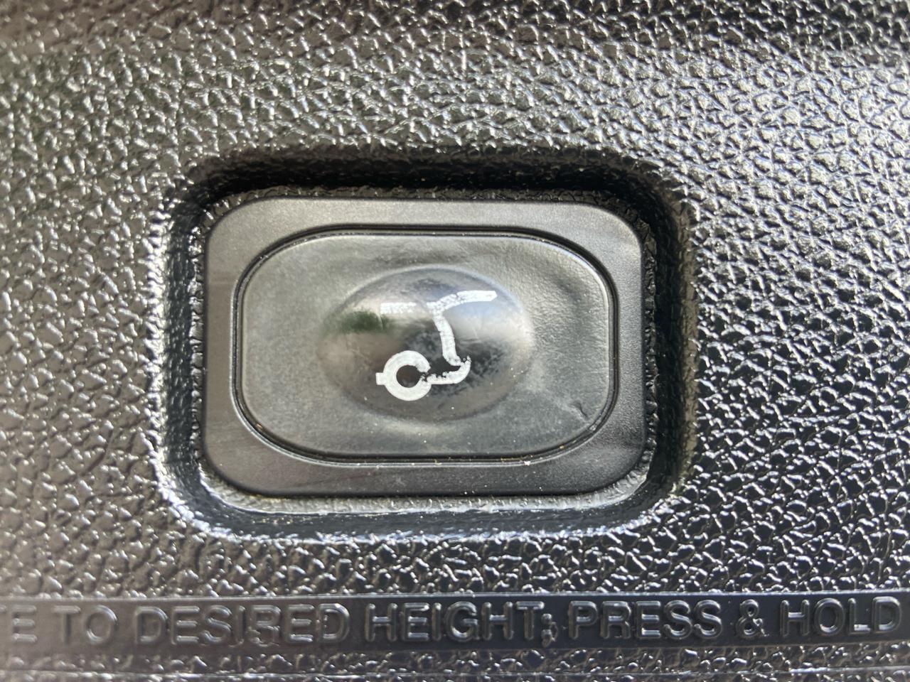 Ford Explorer XLT FWD 2019