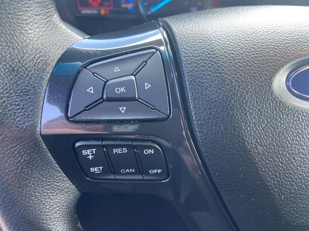 Ford Explorer XLT FWD 2019