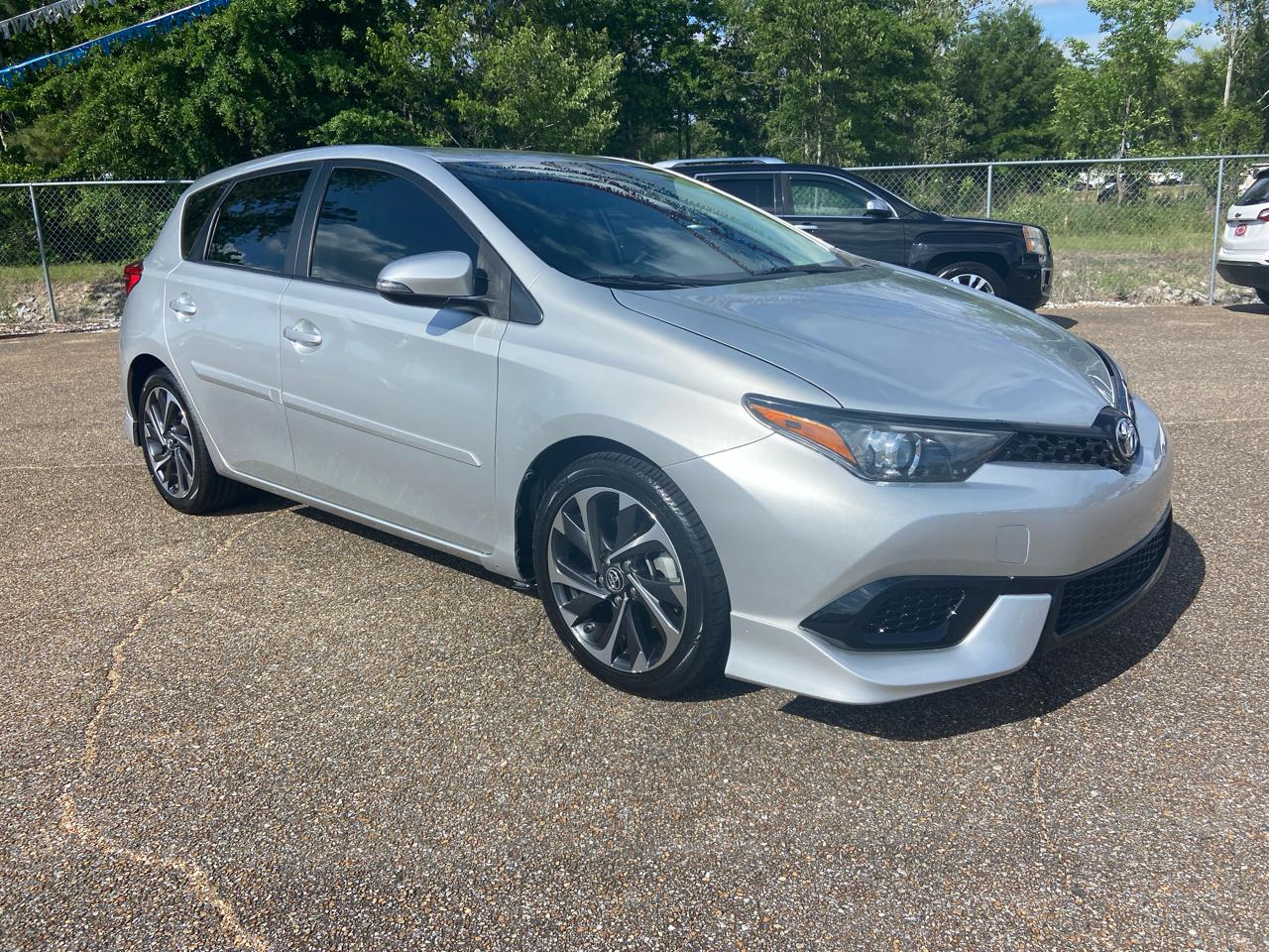 Toyota Corolla iM 4D Hatchback 2018