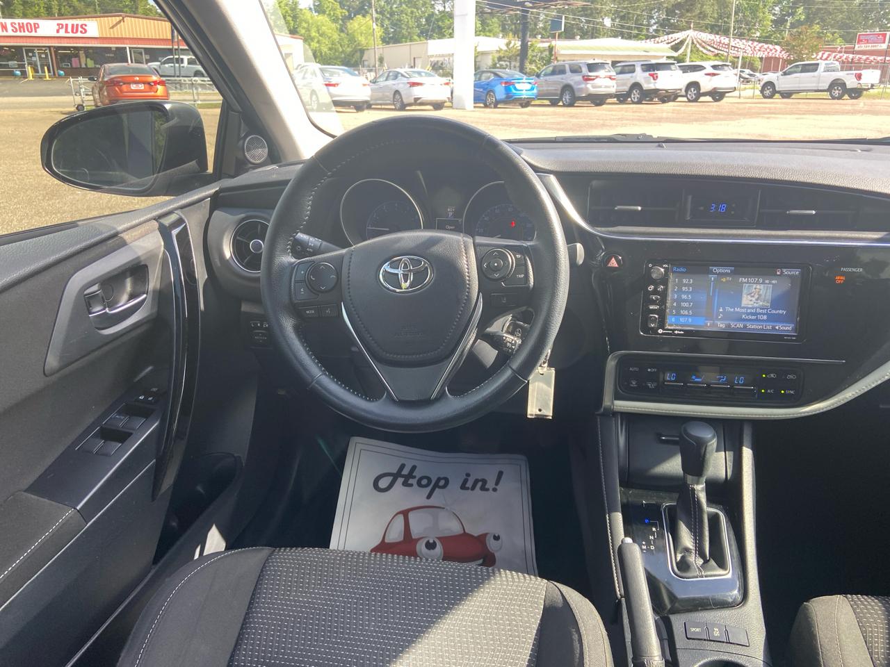 Toyota Corolla iM 4D Hatchback 2018