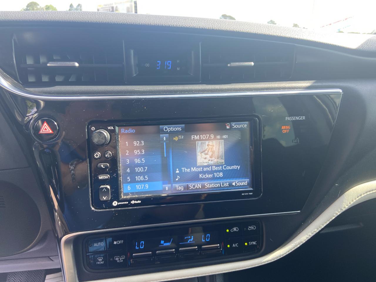 Toyota Corolla iM 4D Hatchback 2018