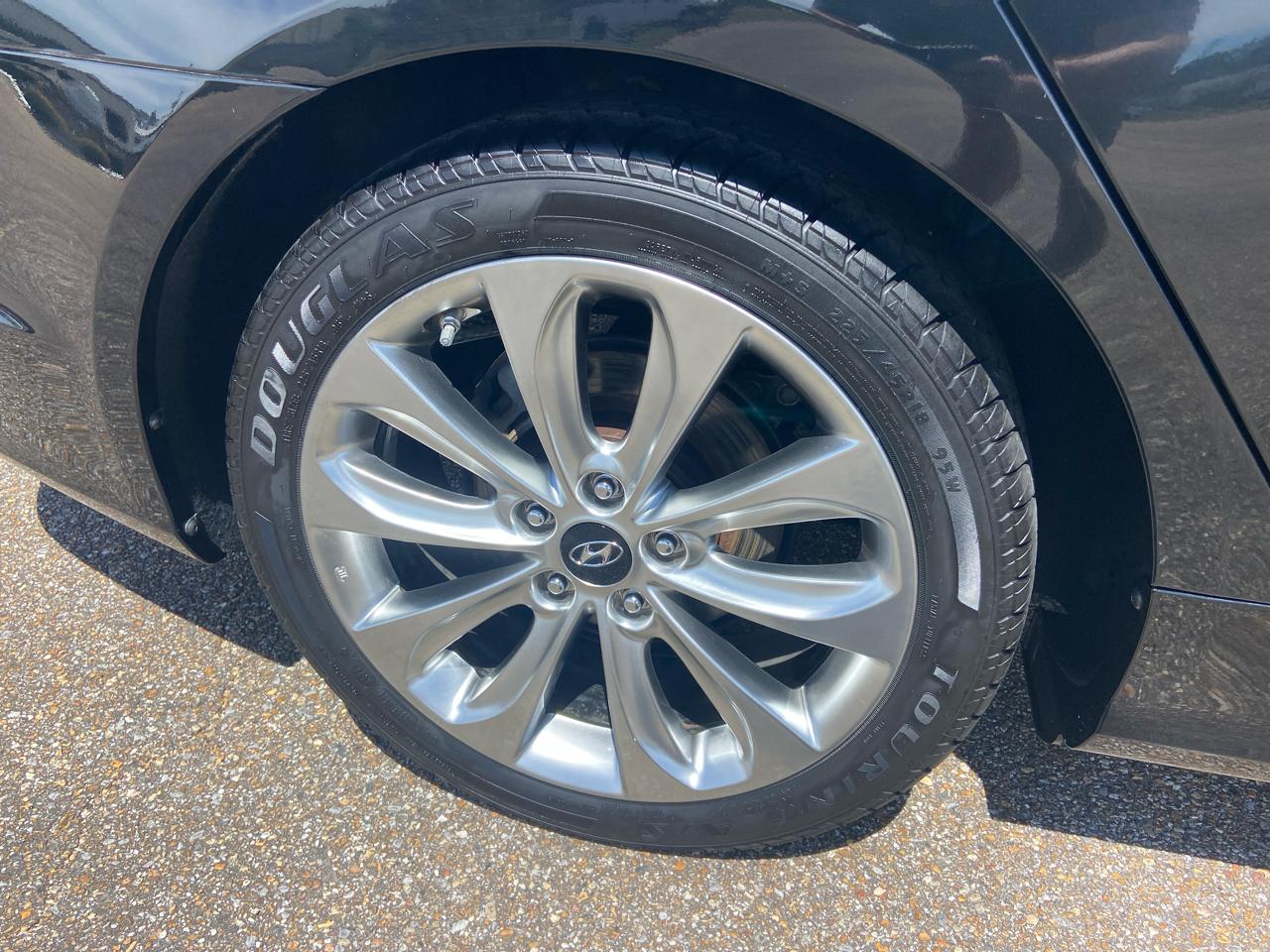 Hyundai Sonata SE Auto 2012