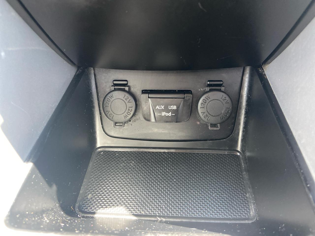 Hyundai Sonata SE Auto 2012