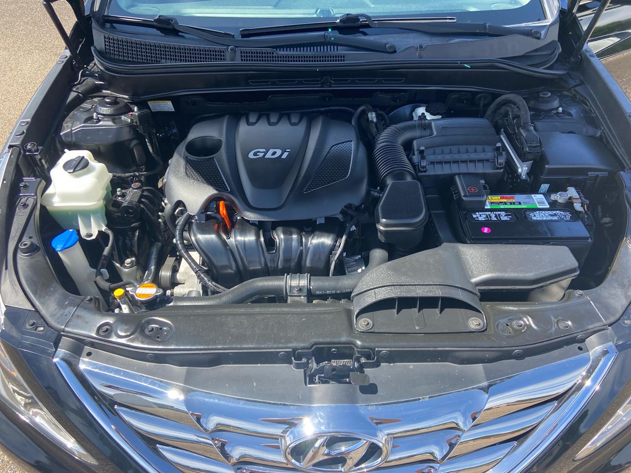 Hyundai Sonata SE Auto 2012