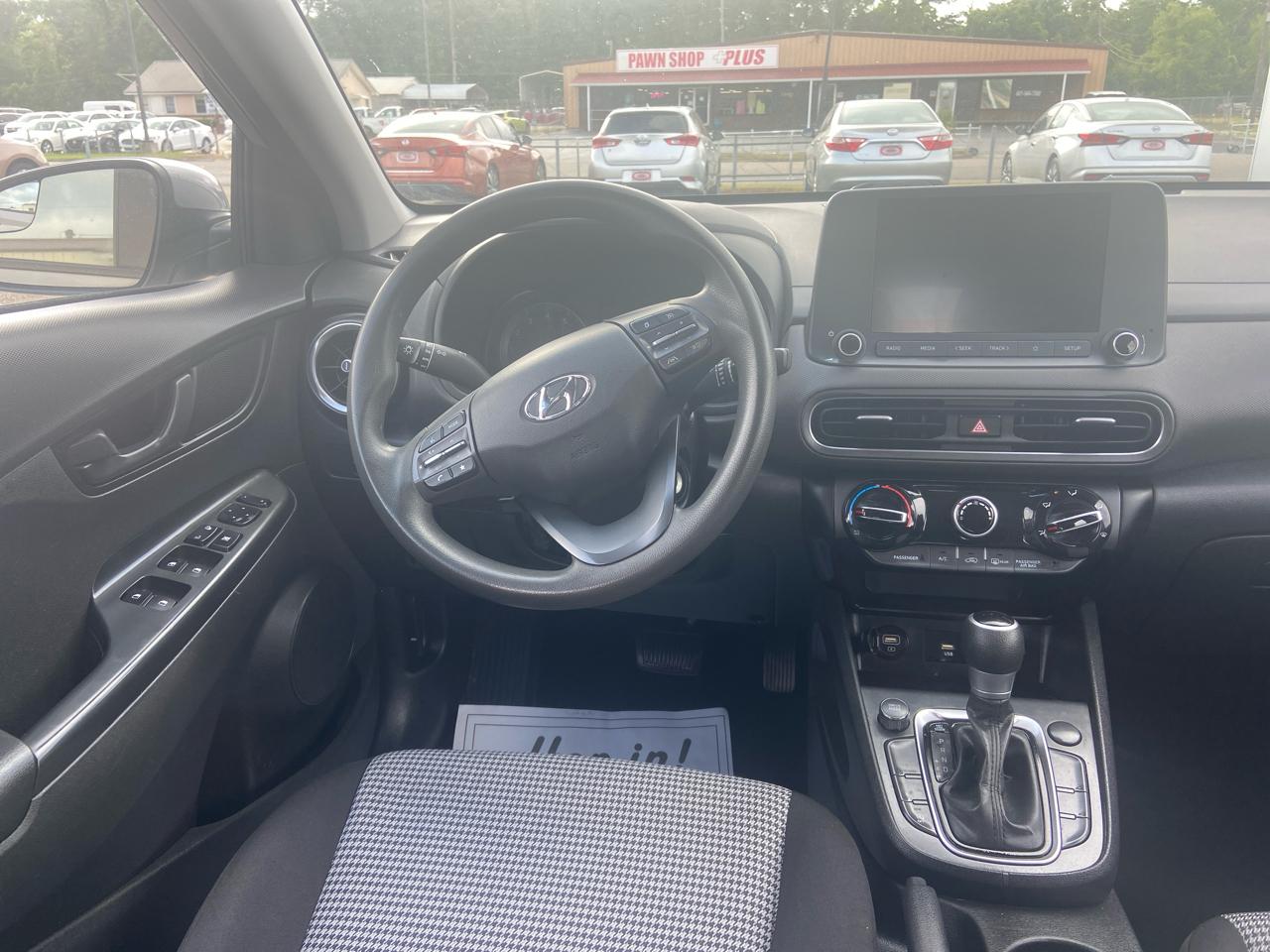 Hyundai Kona SE 2022