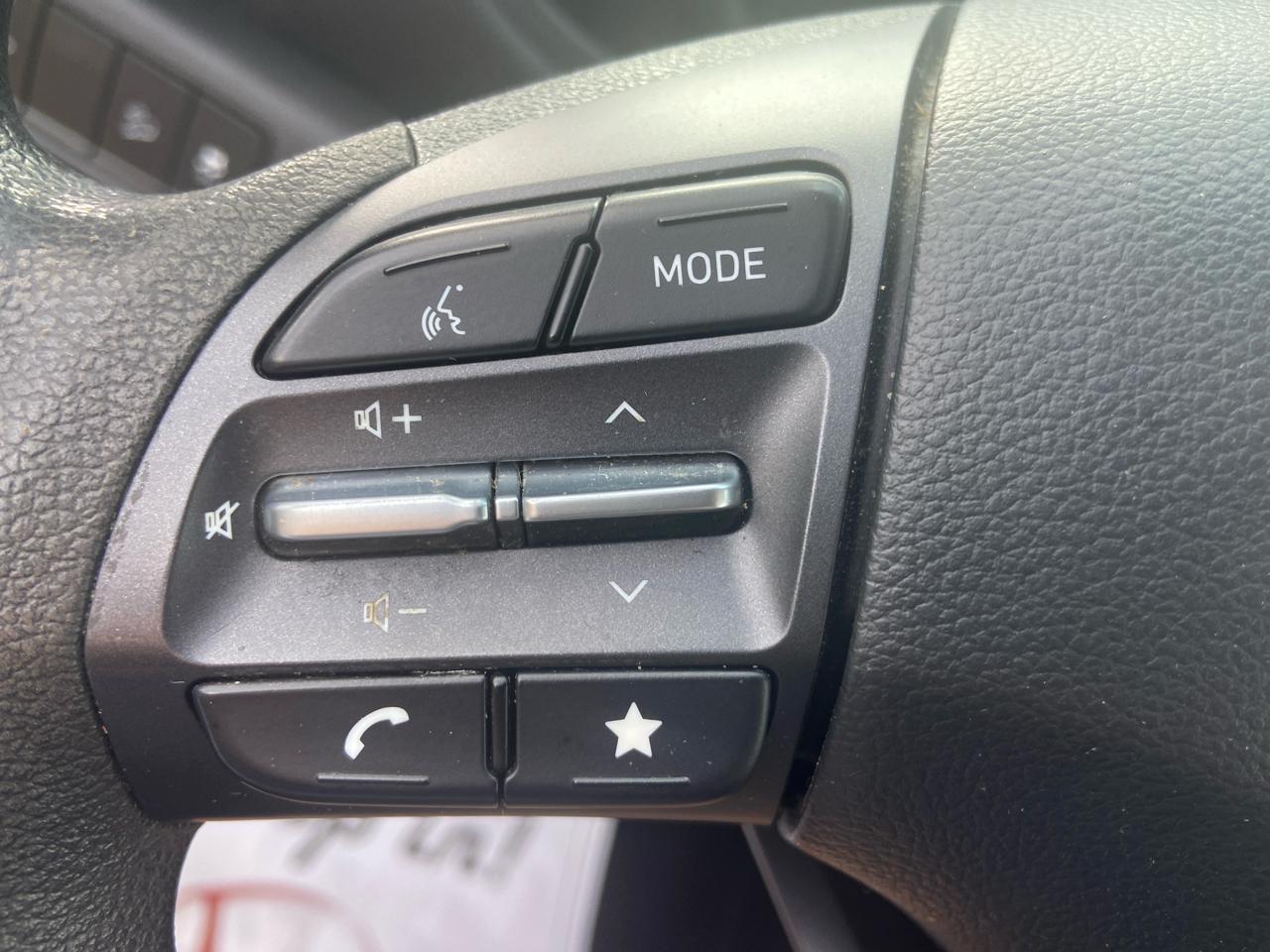 Hyundai Kona SE 2022