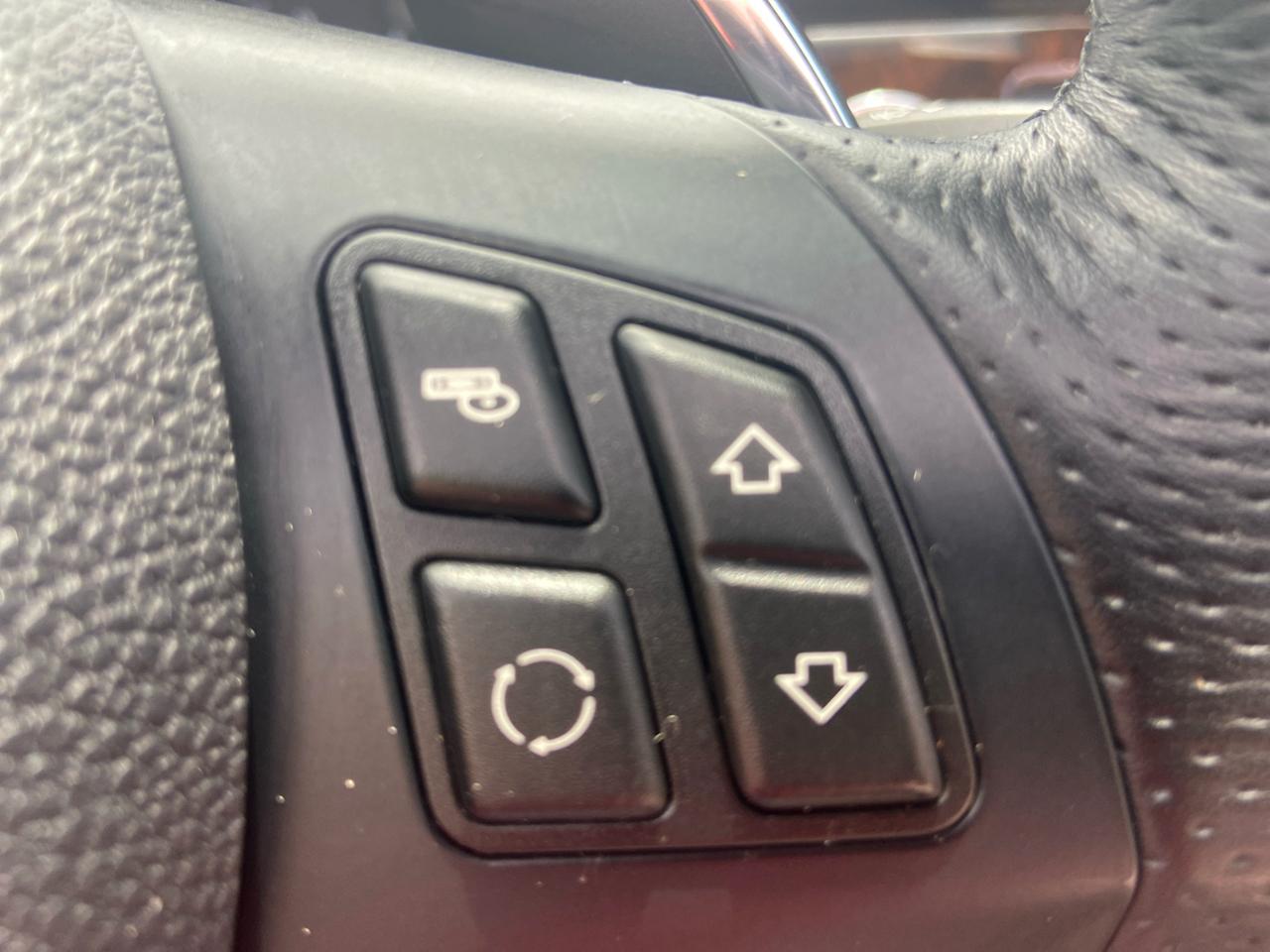 BMW 3-Series 335i Convertible 2013