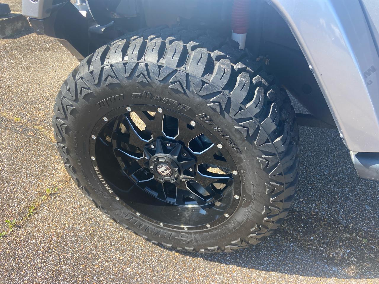 Jeep Wrangler Unlimited Sahara 4WD 2014
