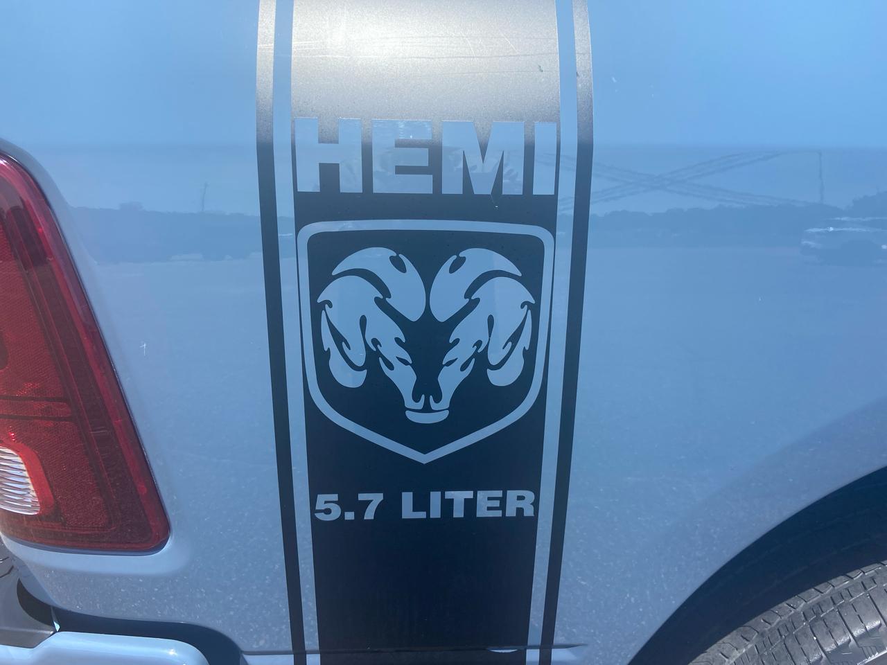 RAM 1500 Sport Crew Cab SWB 4WD 2015