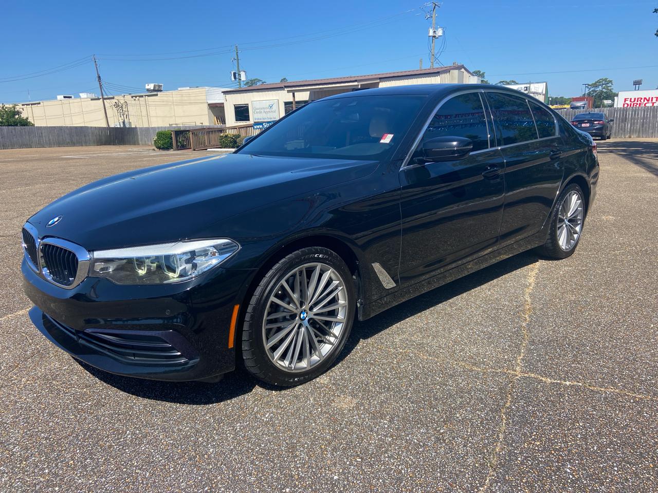 BMW 5-Series 530i 2019