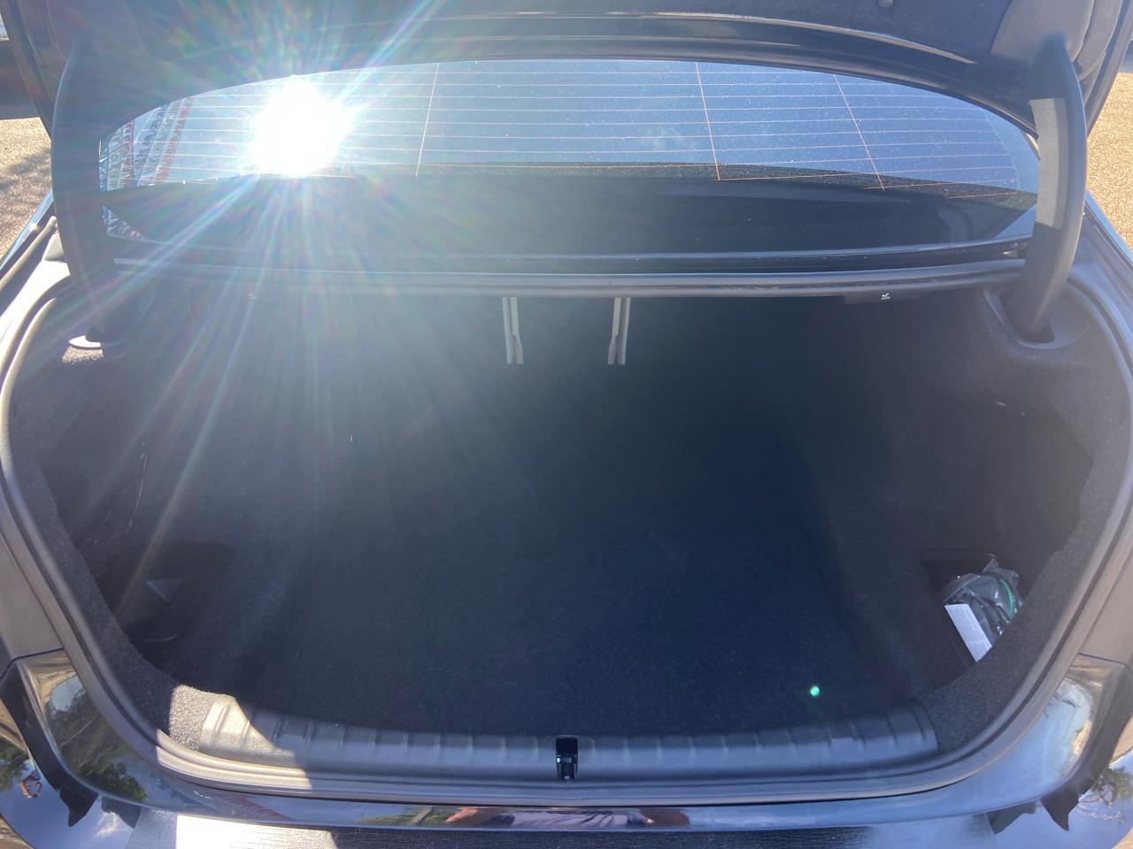 BMW 5-Series 530i 2019