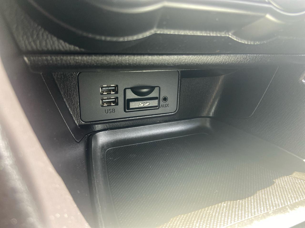 Mazda MAZDA3 i Sport AT 4-Door 2016