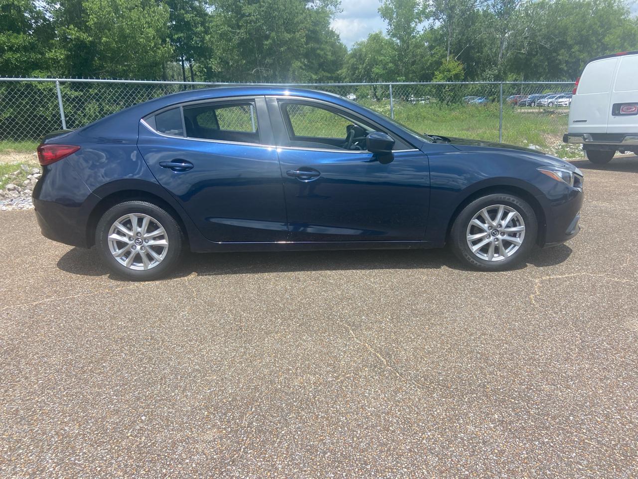 Mazda MAZDA3 i Sport AT 4-Door 2016