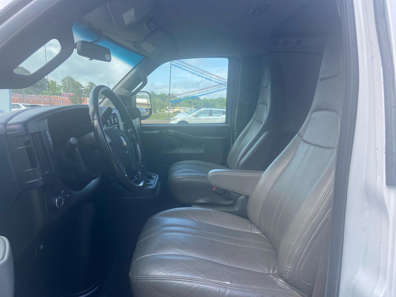 Chevrolet Express 3500 Cargo Extended 2023