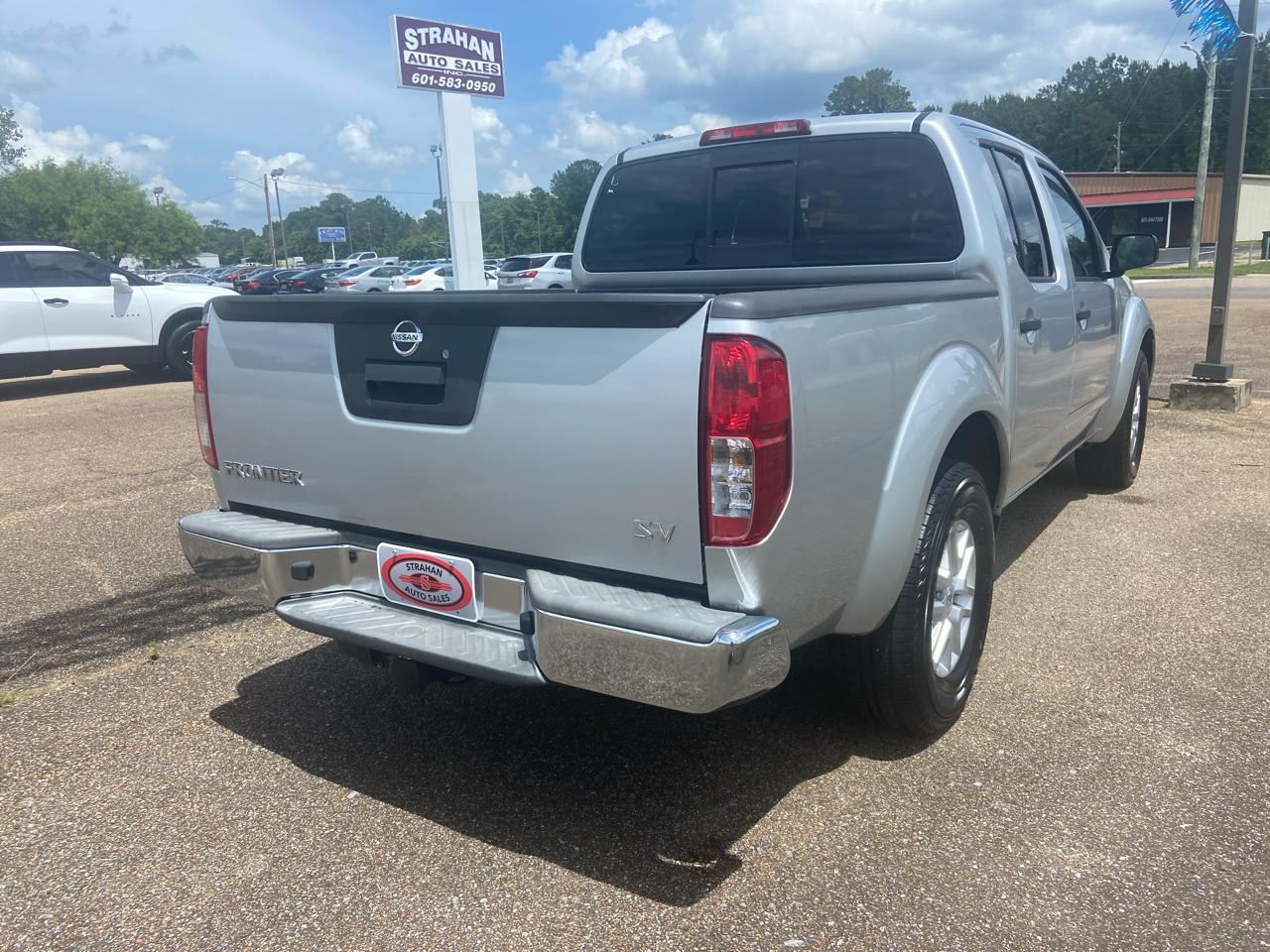 Nissan Frontier S Crew Cab 5AT 2WD 2018