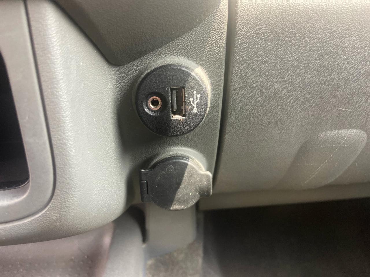 Nissan Frontier S Crew Cab 5AT 2WD 2018