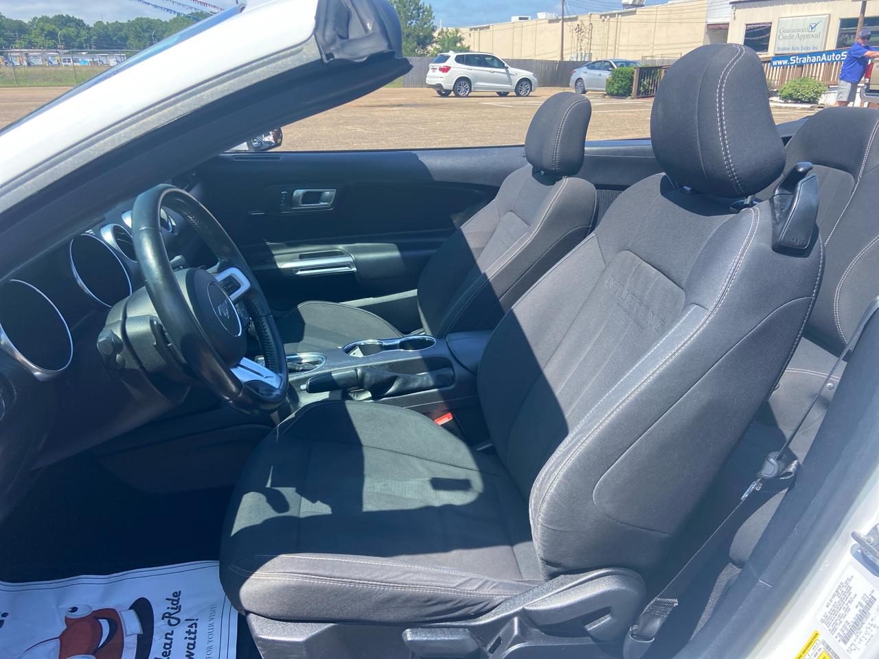 Ford Mustang EcoBoost Premium Convertible 2019