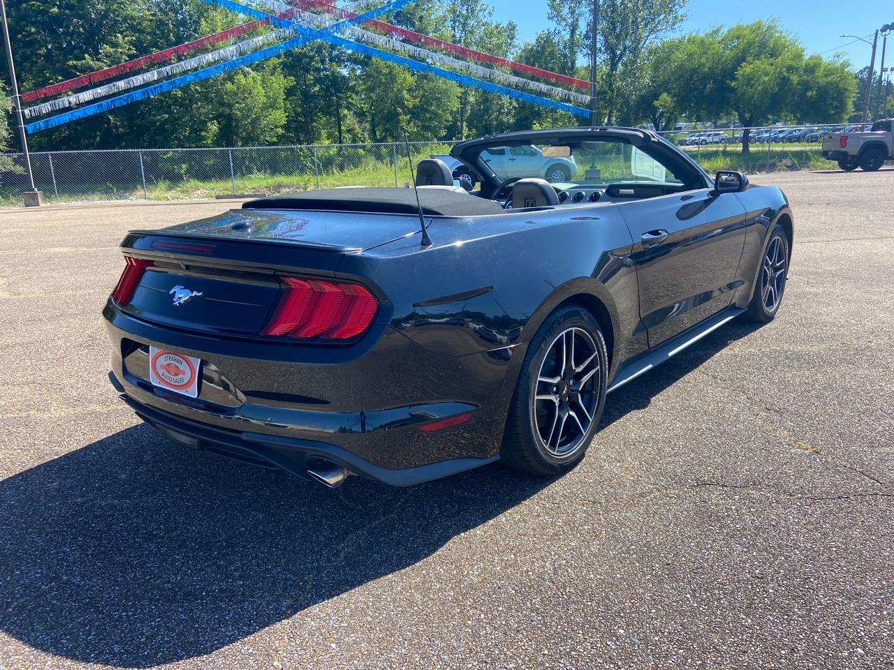 Ford Mustang EcoBoost Premium Convertible 2021