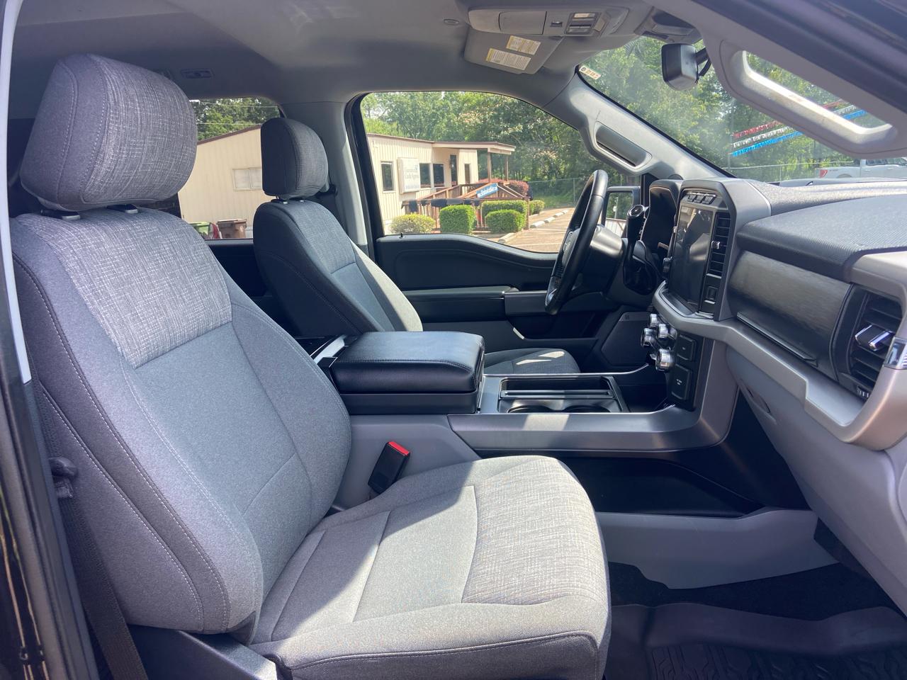 Ford F-150  2021