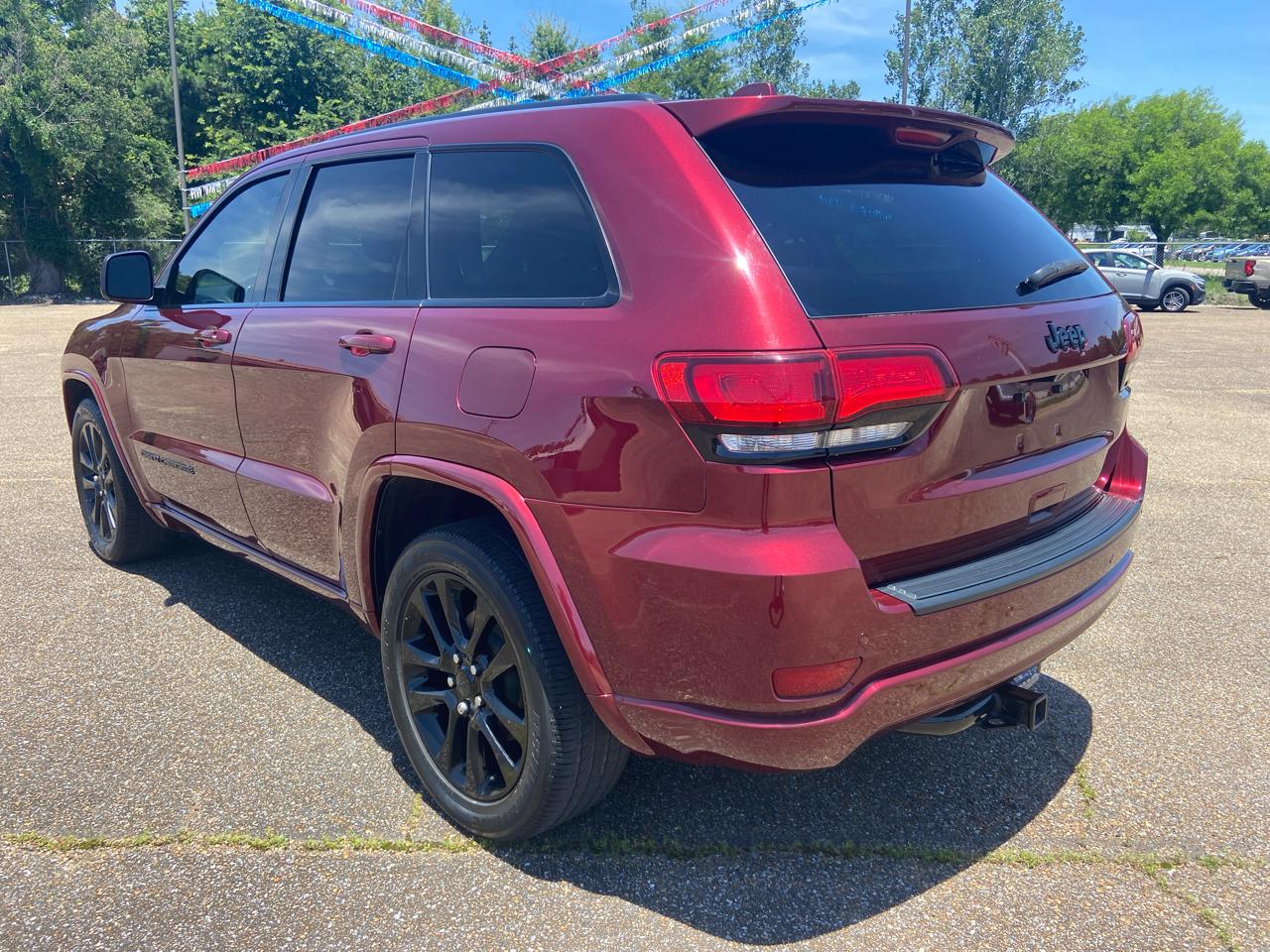 Jeep Grand Cherokee Laredo 2WD 2019