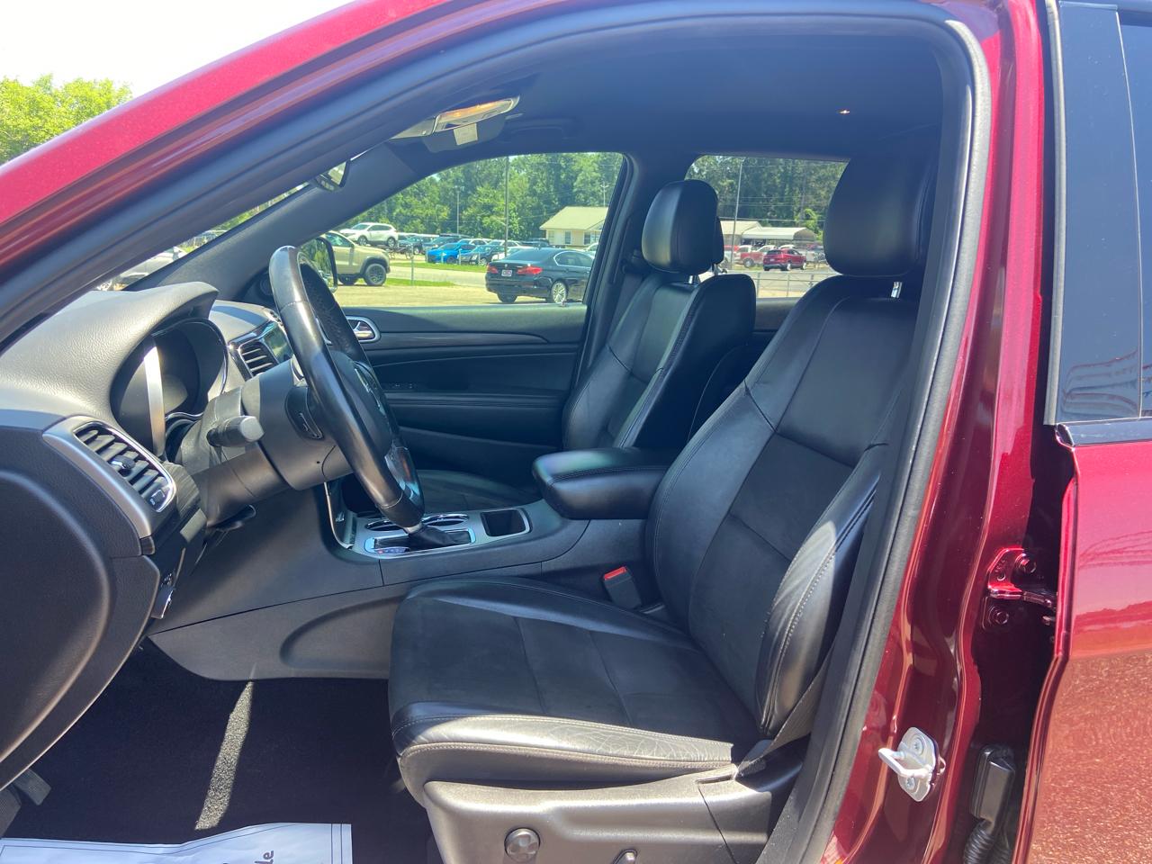 Jeep Grand Cherokee Laredo 2WD 2019