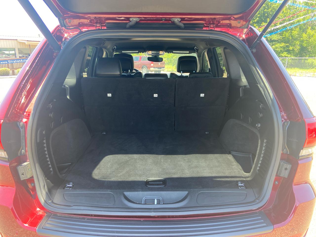 Jeep Grand Cherokee Laredo 2WD 2019